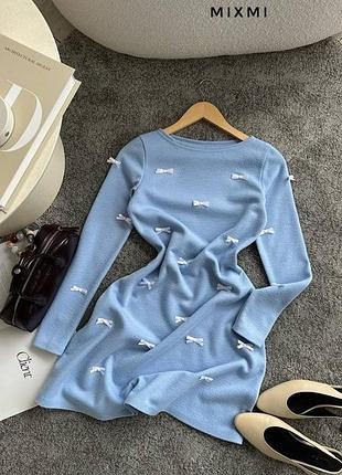 Сукня тепла з бантиками