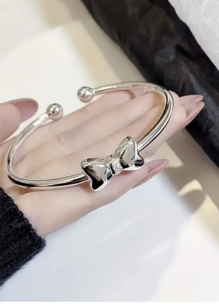 Браслет на руку бантик жесткий