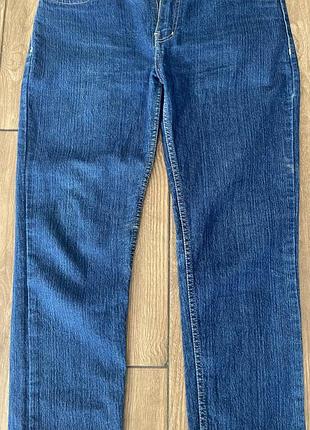 Джинси жіночі