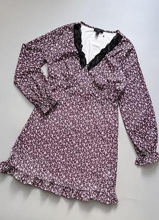 Квіткова сукня new look з довгим рукавом та мереживним декольте