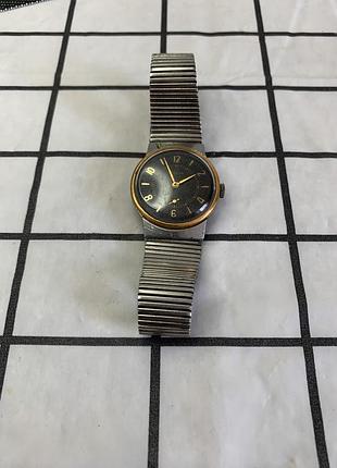 Наручные механические часы победа с срp