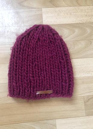Шапка крупна вʼязка bench