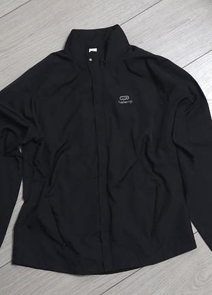 Спортивная кофта-ветровка