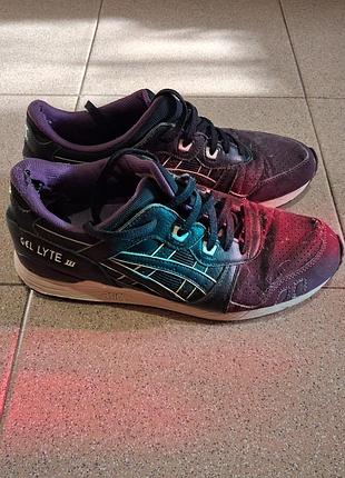 Мужские кроссовки