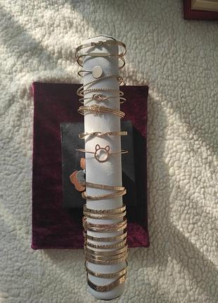 Стильні браслети