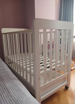 Дитяче ліжечко верес