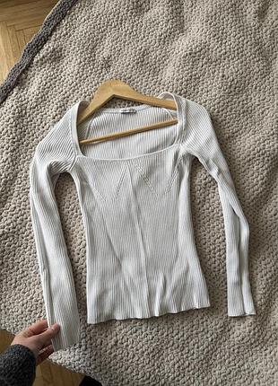 Friend of fashion кофта біла молочна в рубчик з вирізом