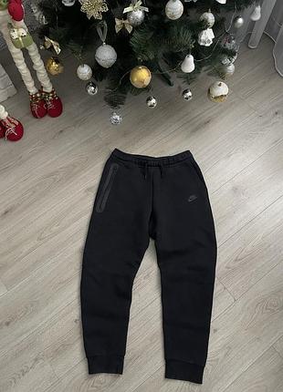 Штани nike tech fleece