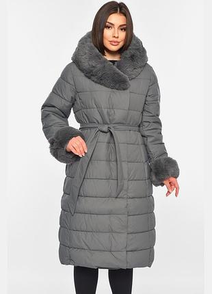 Пальто жіноче  з хутром сірого кольору зимове