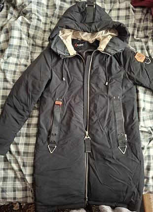 Дуже тепла зимова куртка