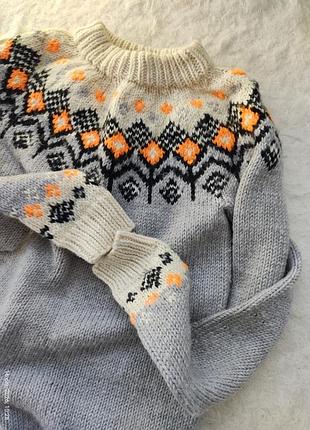 В'язаний светр,ручна робота 3