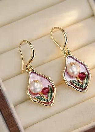 Серьги в цветочном стиле