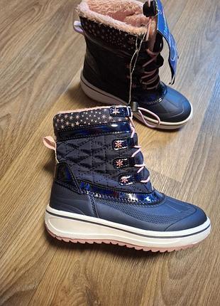 Фірмові зручні черевики!