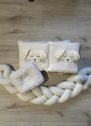 Бортики в ліжко