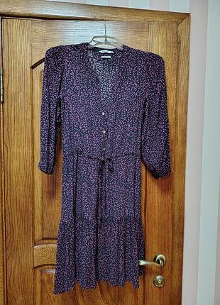 Женское платье