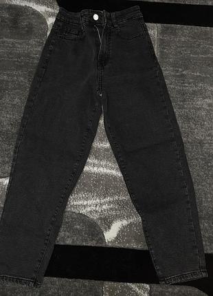 Джинси жіночі