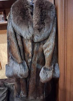 Шуба натуральна з нутрії і песець