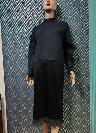 Стильное комбинированное платье