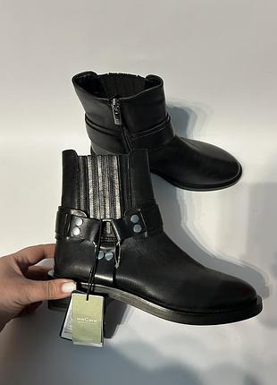 Нові жіночі демісезонні черевики badura