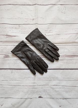 Шкіряні коричневі    рукавички  m&s