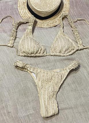 Крутий бежевий роздільний  купальник