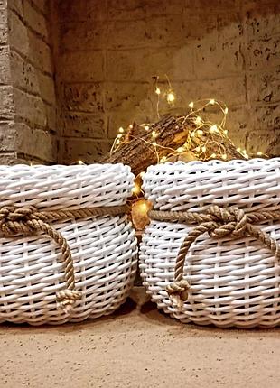 Кашпо изо ротанга