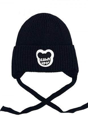 Детская зимняя шапка 38-40 рр на флисе чорний
