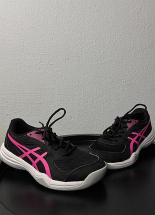 Жіночі спортивні кросівки asics upcourt 5