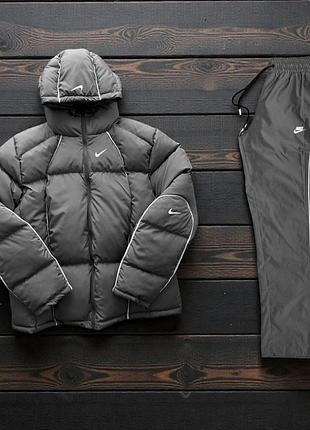 Чоловічий костюм nike в сірому кольорі