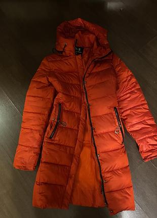 Куртка жіноча