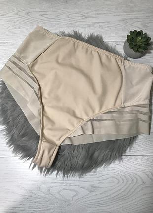 Високі утягуючі трусики стрінги