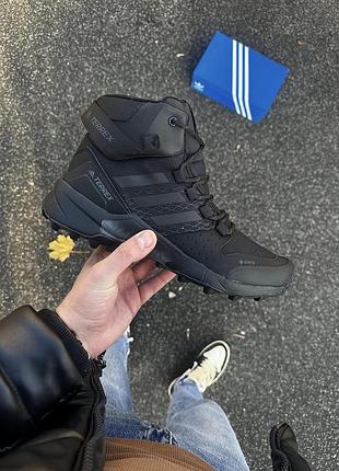 Зимові кросівки adidas terrex