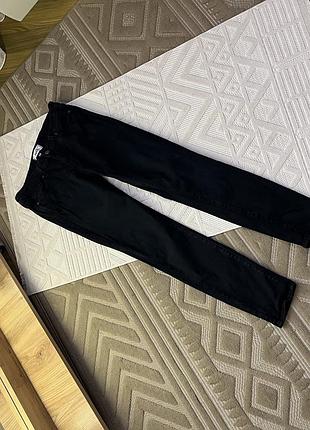 Чорні джинси 30 розмір