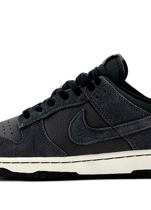 Sb dunk low prm medium ash and black 3