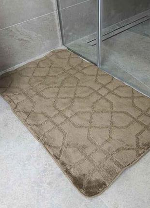 Килимок для ванної кімнати 60*100см бежевий поліпропіленовий standard геометрія тм dariana