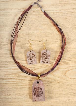 Комплект украшений из дерева в этно стиле с гравировкой "птички", ручная работа