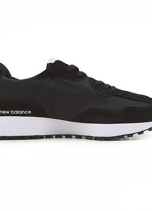 Balance 327 black white 2