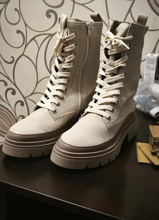 Кожаные,удобные ботинки