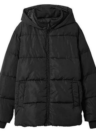 Жіноча стьобана стильна куртка з капюшоном