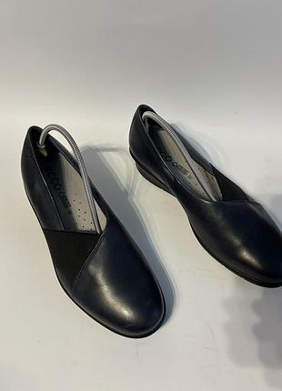 Нові жіночі шкіряні туфлі від ecco