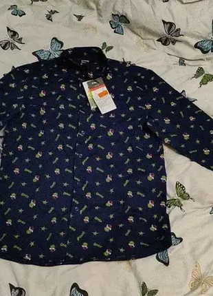 Продам стильная темно-синяя рубашка sinsay с оригинальным принтом grinch!