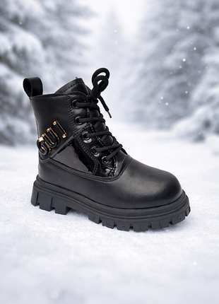 Ботинки детские ботинки для девочки черные классические на замочке и шнурках, очень легкие, блестящие, зимние,стильные