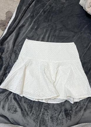 Біла спідниця h&m 3