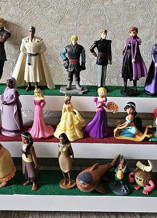 Коллекционные фигурки disney.