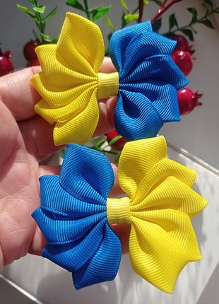 Патріотичні бантики