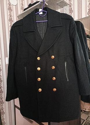 Шикарне італійське  чоловіче пальто натуральної шерсті, розмір 52-54. marina melitare.орнигінал.