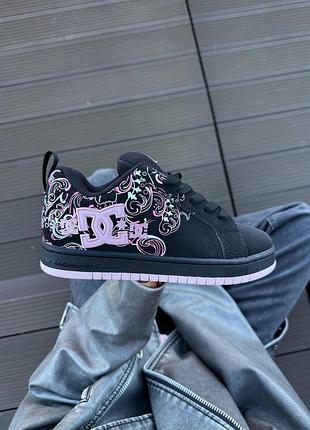 Dc кроссовки женские
