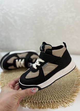 Кросівки для дівчинки 2