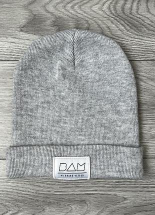 Шапка жіноча