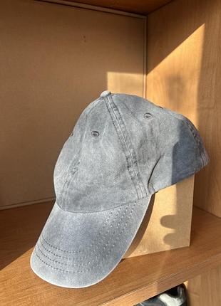 Кепка zara